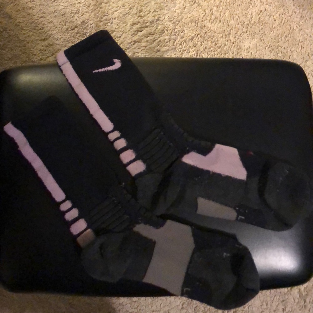 Elite socks
